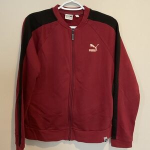 Puma women’s sweatshirt